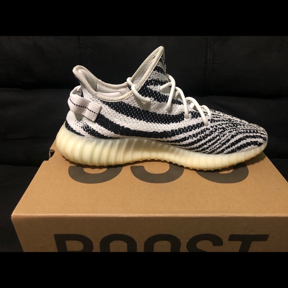 Authentic adidas Yeezy Boost 350 V2 ‘Zebra’ 2017 - Picture 8 of 14